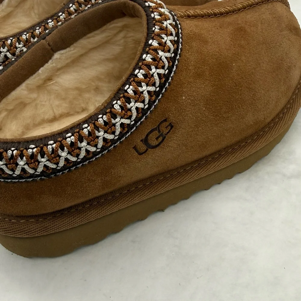 NEW UGG Kids Brown Suede Slip-On Shearling Slippers with Beaded Trim Size 9